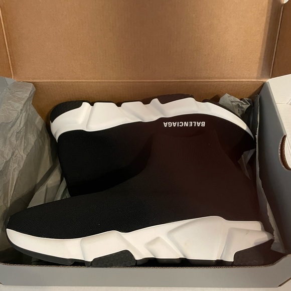 Balenciaga Women Speed LT Sneakers New in Box size 9 - Picture 4 of 6